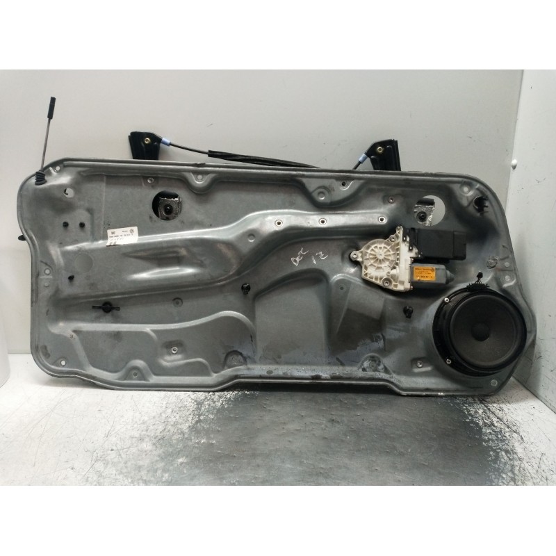 Recambio de elevalunas delantero izquierdo para volkswagen golf iv (1j1) 1.9 tdi referencia OEM IAM 1J3837461D 3P 98
