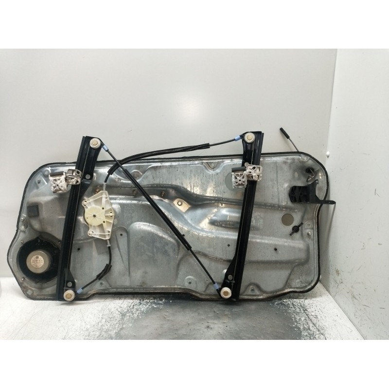 Recambio de elevalunas delantero izquierdo para volkswagen golf iv (1j1) 1.9 tdi referencia OEM IAM 1J3837461D 3P 98
