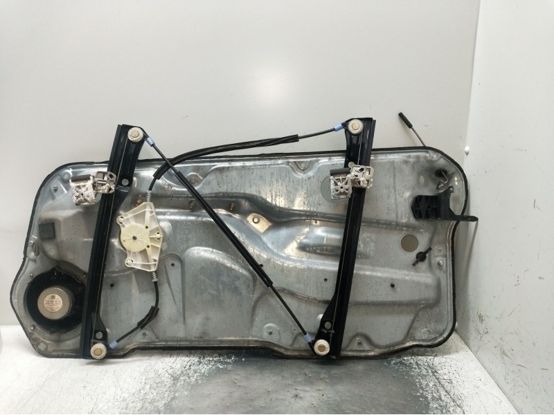 Recambio de elevalunas delantero izquierdo para volkswagen golf iv (1j1) 1.9 tdi referencia OEM IAM 1J3837461D 3P 98