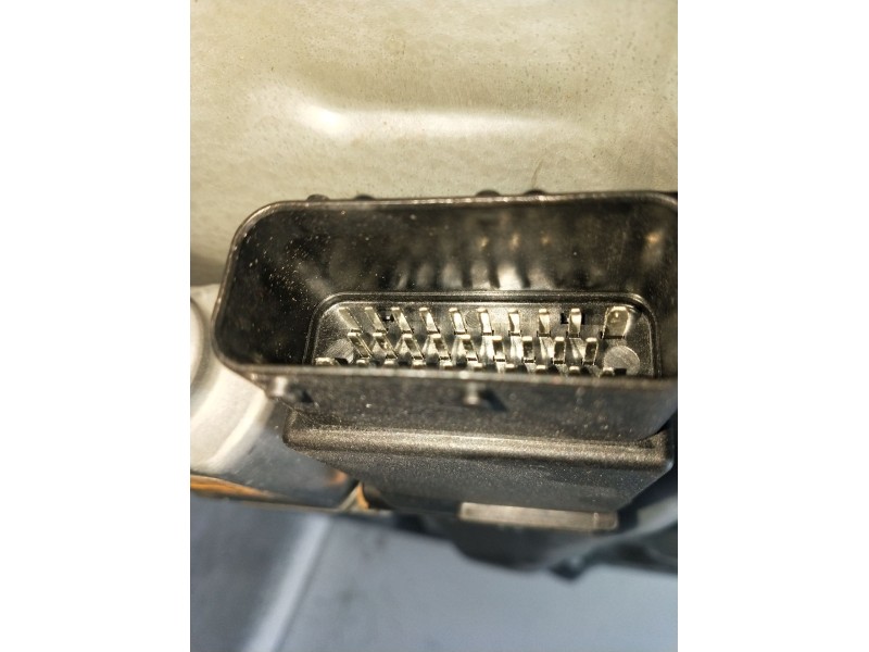 Recambio de elevalunas delantero derecho para volkswagen golf iv (1j1) 1.9 tdi referencia OEM IAM 1J3837462H 3P 98