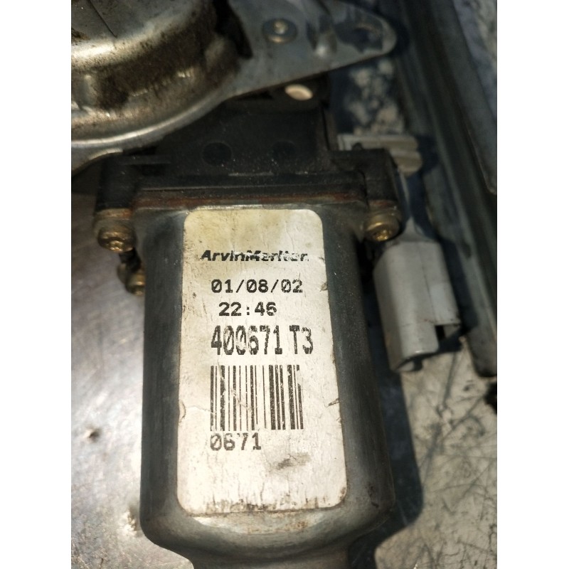 Recambio de elevalunas delantero derecho para citroën saxo (s0, s1) 1.5 d referencia OEM IAM 400671T3 5P 98