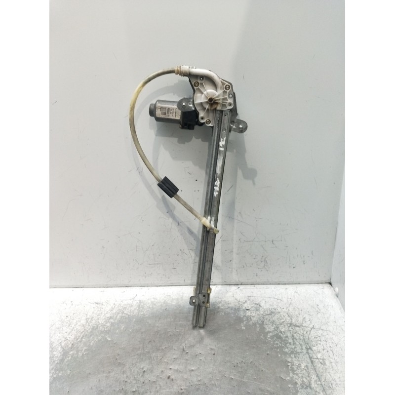 Recambio de elevalunas trasero izquierdo para renault laguna ii (bg0/1_) 2.0 16v (bg00, bg0k, bg0p, bg0w) referencia OEM IAM 400