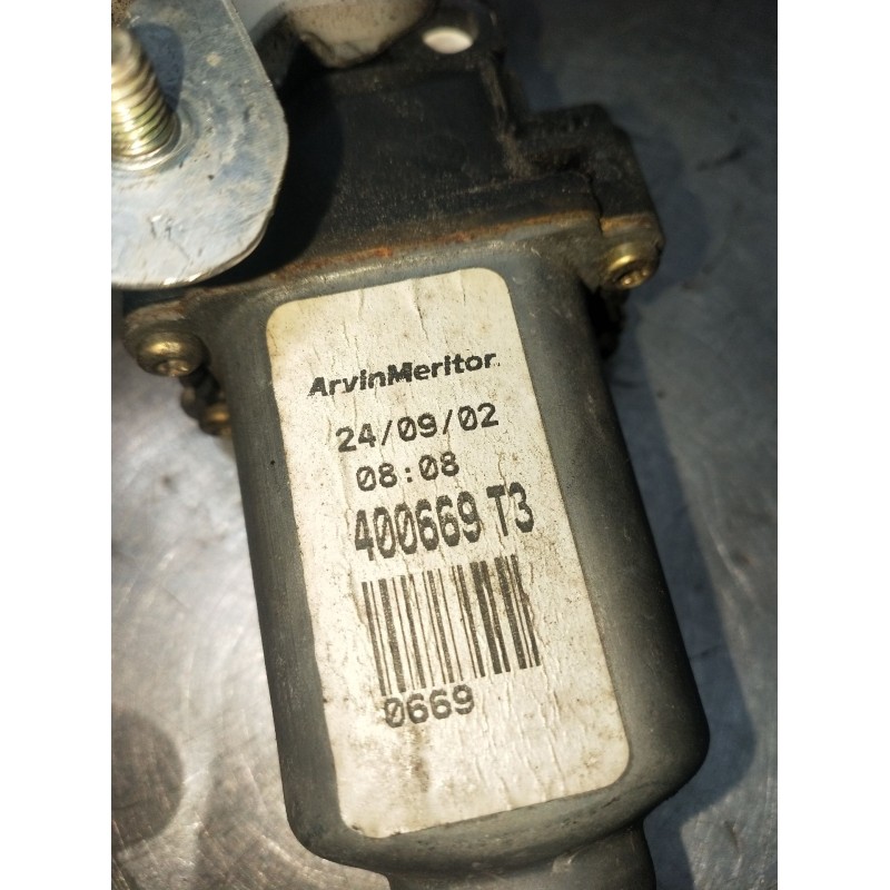 Recambio de elevalunas trasero izquierdo para renault laguna ii (bg0/1_) 2.0 16v (bg00, bg0k, bg0p, bg0w) referencia OEM IAM 400