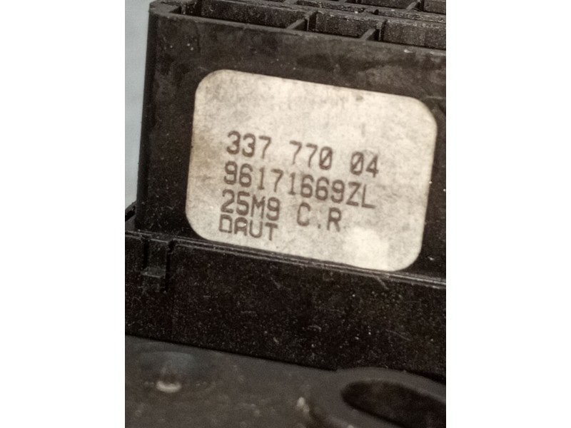 Recambio de mando luces para peugeot 306 (7b, n3, n5) 1.9 d referencia OEM IAM 96171669ZL 33777004 96171693ZL 34326504 93