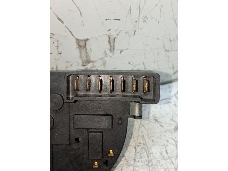 Recambio de mando limpia para peugeot 309 referencia OEM IAM   85