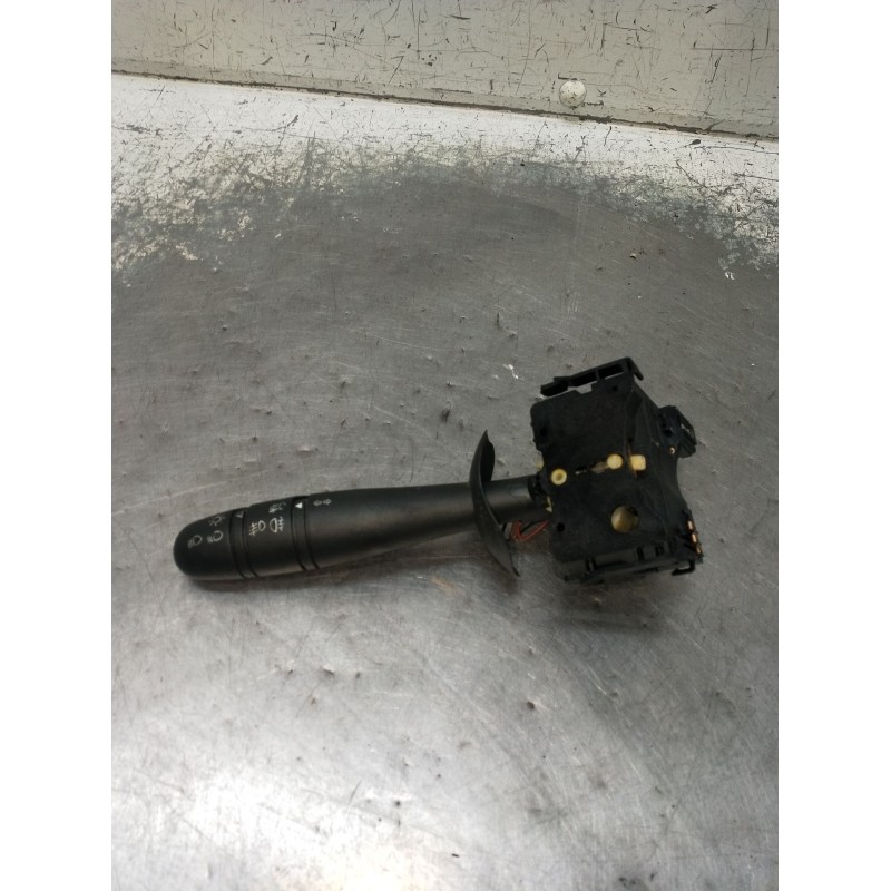 Recambio de mando luces para renault laguna ii (bg0/1_) 2.0 16v (bg00, bg0k, bg0p, bg0w) referencia OEM IAM 8200012245 34447701A