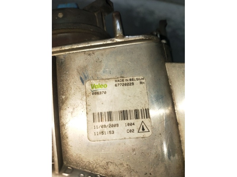 Recambio de faro antiniebla derecho para citroën saxo (s0, s1) 1.5 d referencia OEM IAM 67720229  98