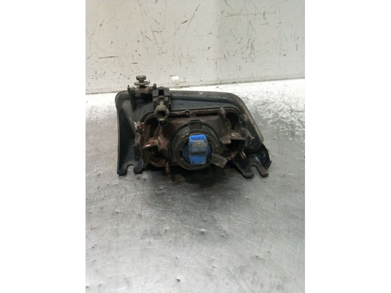 Recambio de faro antiniebla izquierdo para citroën saxo (s0, s1) 1.5 d referencia OEM IAM 961834580 67720231 98