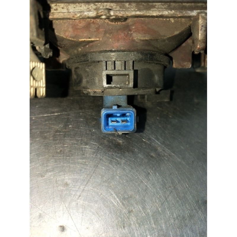 Recambio de faro antiniebla izquierdo para citroën saxo (s0, s1) 1.5 d referencia OEM IAM 961834580 67720231 98