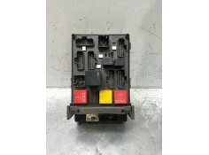 Recambio de caja reles / fusibles para renault laguna ii (bg0/1_) 2.0 16v (bg00, bg0k, bg0p, bg0w) referencia OEM IAM 8200228549