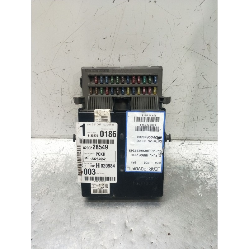 Recambio de caja reles / fusibles para renault laguna ii (bg0/1_) 2.0 16v (bg00, bg0k, bg0p, bg0w) referencia OEM IAM 8200228549