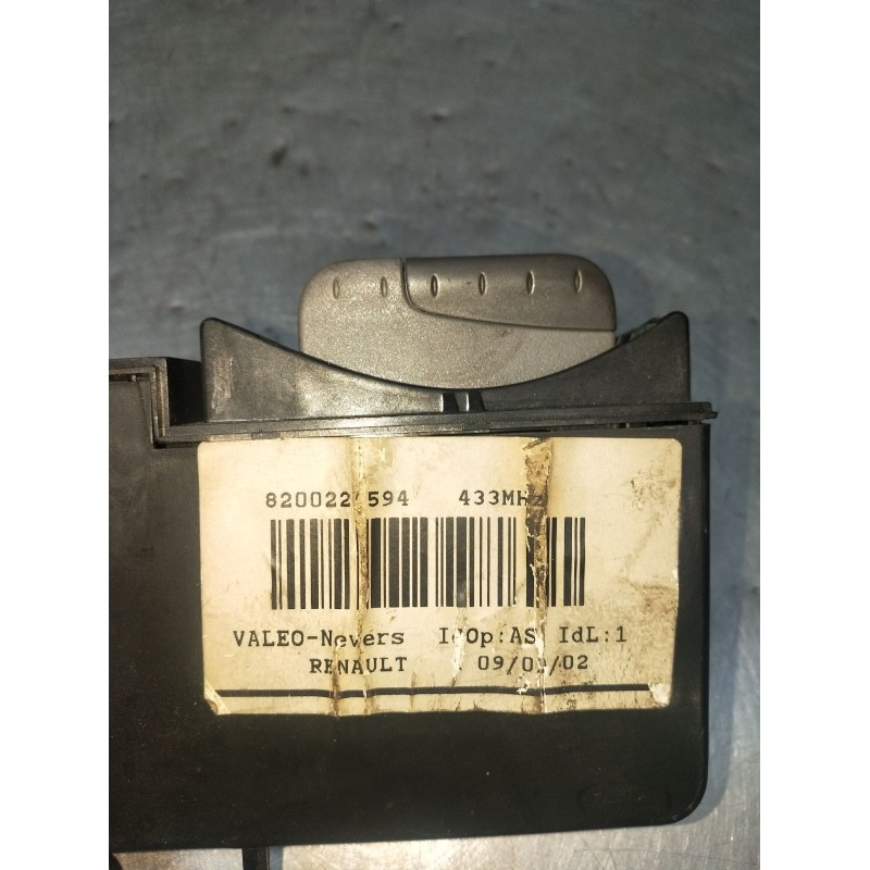 Recambio de conmutador de arranque para renault laguna ii (bg0/1_) 2.0 16v (bg00, bg0k, bg0p, bg0w) referencia OEM IAM 820022594