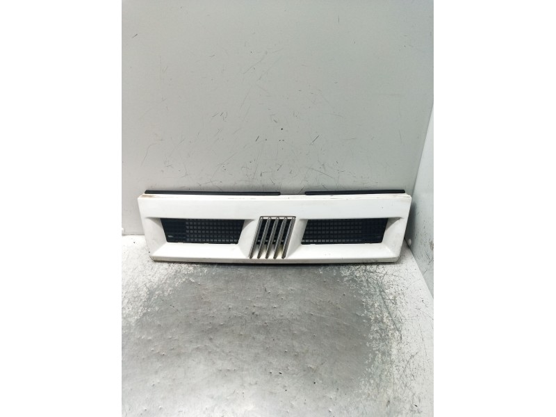 Recambio de rejilla delantera para fiat tempra (159_) 1.9 d (159.ag) referencia OEM IAM   91
