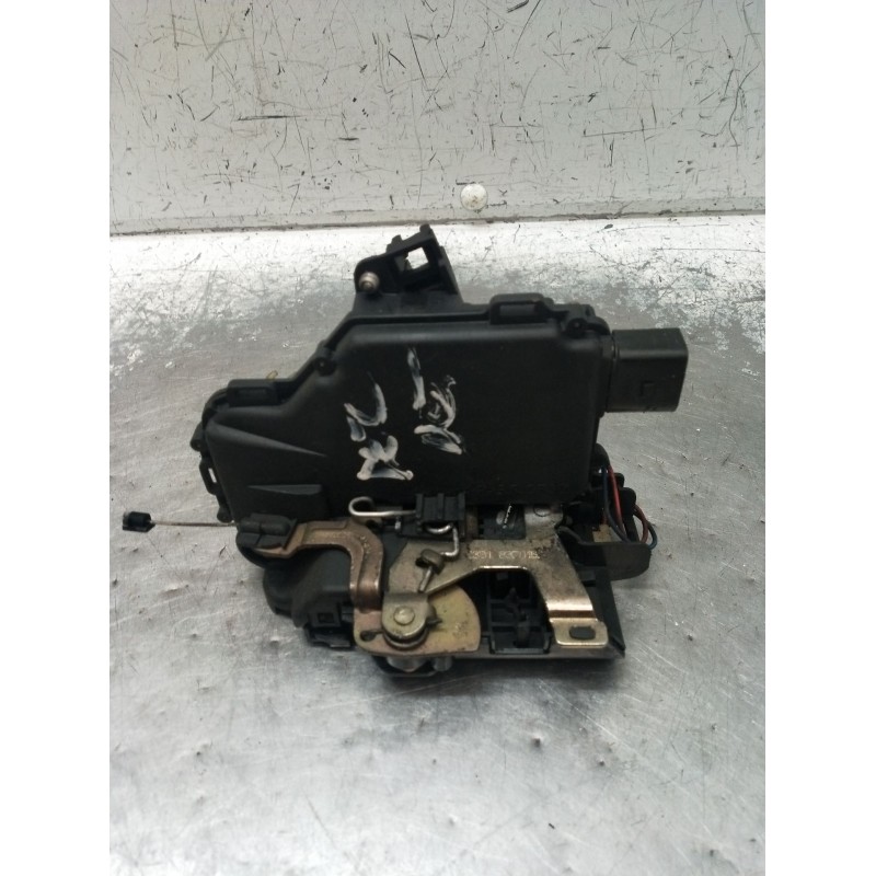 Recambio de motor cierre centralizado delantero derecho para volkswagen golf iv (1j1) 1.9 tdi referencia OEM IAM  3P 98