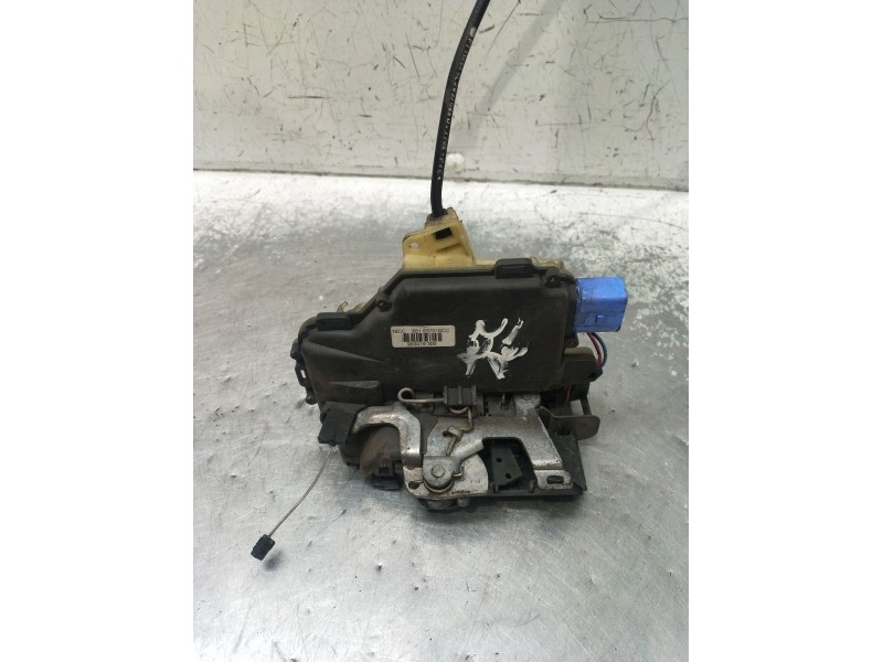 Recambio de motor cierre centralizado delantero derecho para seat ibiza iii (6l1) 1.9 tdi referencia OEM IAM  5P 06