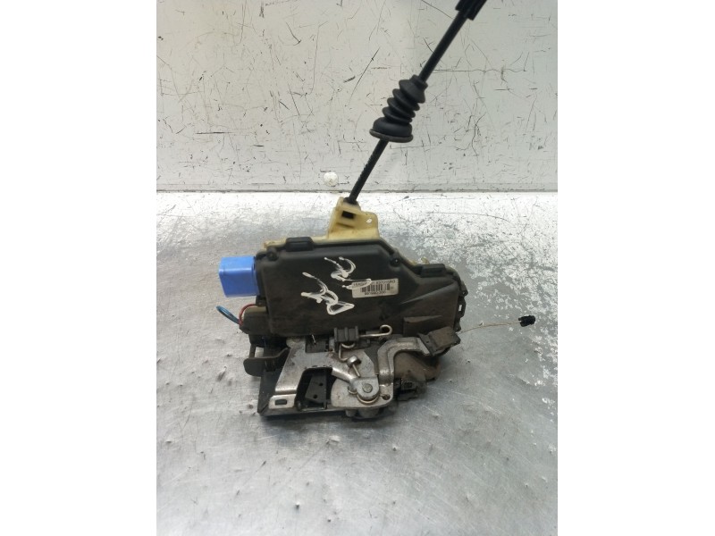 Recambio de motor cierre centralizado delantero izquierdo para seat ibiza iii (6l1) 1.9 tdi referencia OEM IAM  5P 06