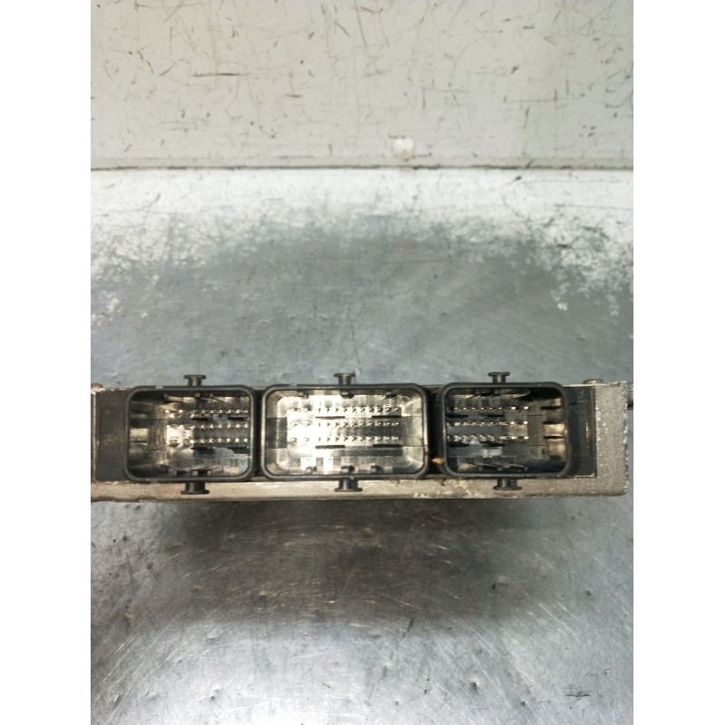 Recambio de centralita motor uce para renault laguna ii (bg0/1_) 2.0 16v (bg00, bg0k, bg0p, bg0w) referencia OEM IAM 8200264679 