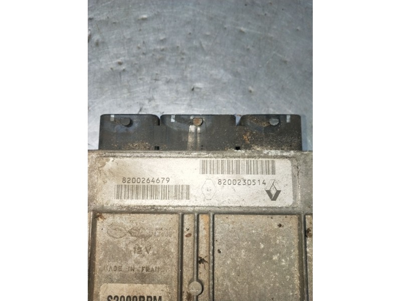 Recambio de centralita motor uce para renault laguna ii (bg0/1_) 2.0 16v (bg00, bg0k, bg0p, bg0w) referencia OEM IAM 8200264679 
