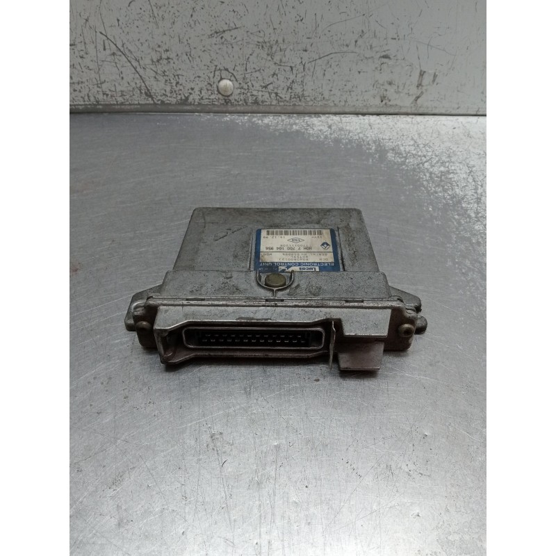 Recambio de centralita motor uce para renault kangoo express (fc0/1_) d 65 1.9 (fc0e, fc02, fc0j, fc0n) referencia OEM IAM 77001