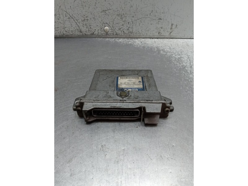 Recambio de centralita motor uce para renault kangoo express (fc0/1_) d 65 1.9 (fc0e, fc02, fc0j, fc0n) referencia OEM IAM 77001