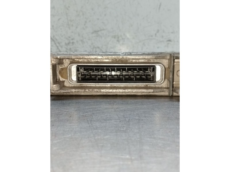 Recambio de centralita motor uce para renault kangoo express (fc0/1_) d 65 1.9 (fc0e, fc02, fc0j, fc0n) referencia OEM IAM 77001