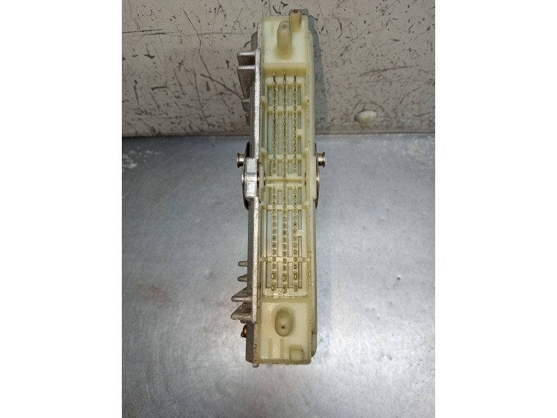 Recambio de centralita motor uce para volvo s70 (874) 2.5 tdi referencia OEM IAM 0281001592 17390021 77128 P01270297 1T28S3168 9