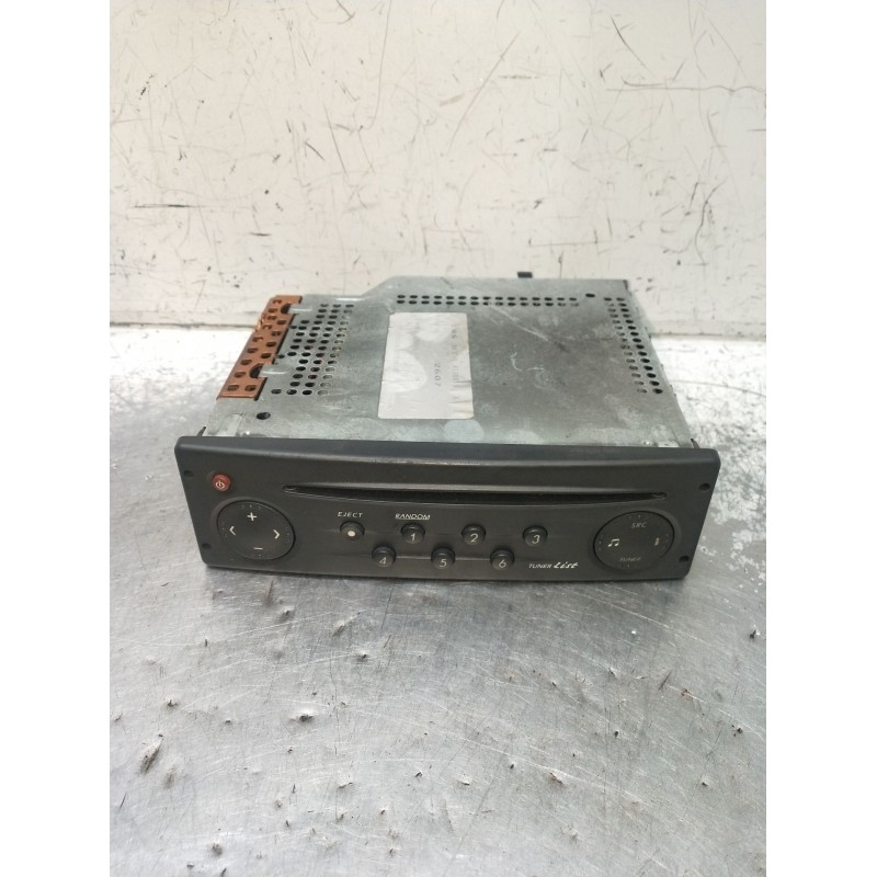 Recambio de sistema audio / radio cd para renault laguna ii (bg0/1_) 2.0 16v (bg00, bg0k, bg0p, bg0w) referencia OEM IAM 8200002
