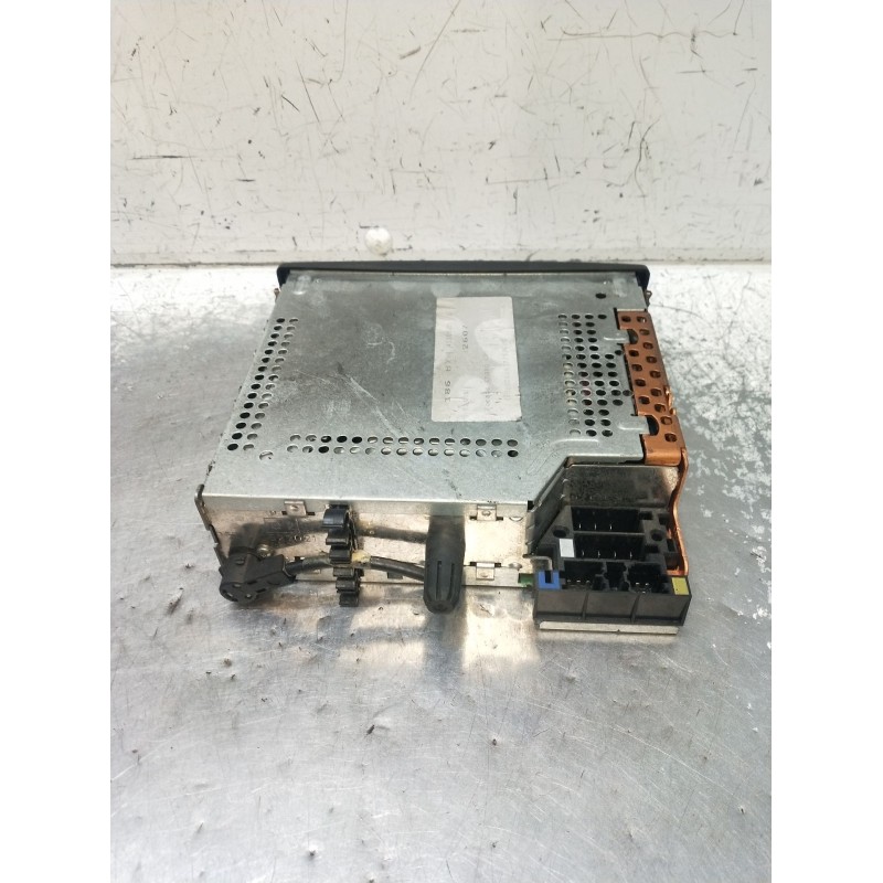 Recambio de sistema audio / radio cd para renault laguna ii (bg0/1_) 2.0 16v (bg00, bg0k, bg0p, bg0w) referencia OEM IAM 8200002