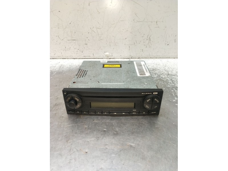 Recambio de sistema audio / radio cd para seat ibiza iii (6l1) 1.9 tdi referencia OEM IAM 6L0035186C SEZ2Z9F1528585 06