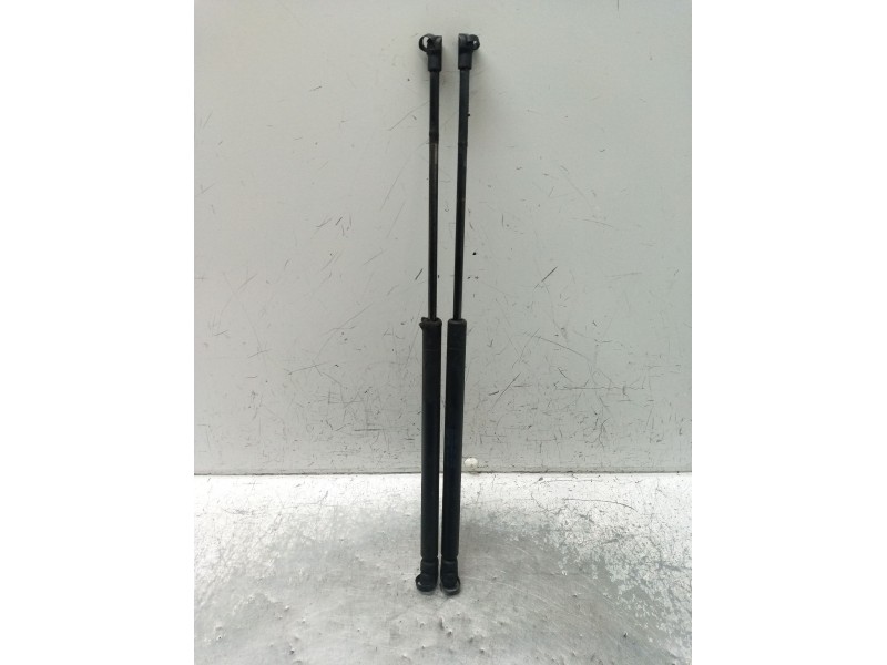 Recambio de amortiguadores maletero / porton para volkswagen golf iv (1j1) 1.9 tdi referencia OEM IAM 1J6827550  98