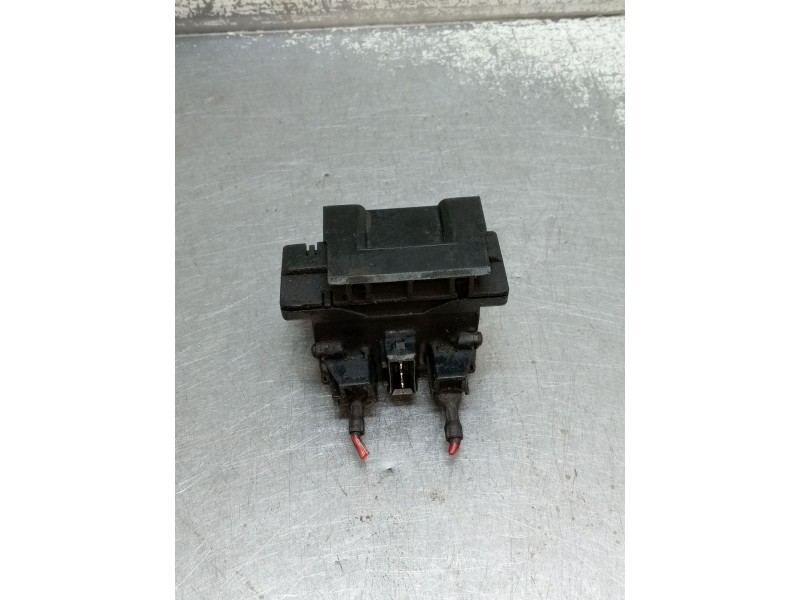 Recambio de caja precalentamiento para volvo s70 (874) 2.5 tdi referencia OEM IAM 899064000 9162929 97