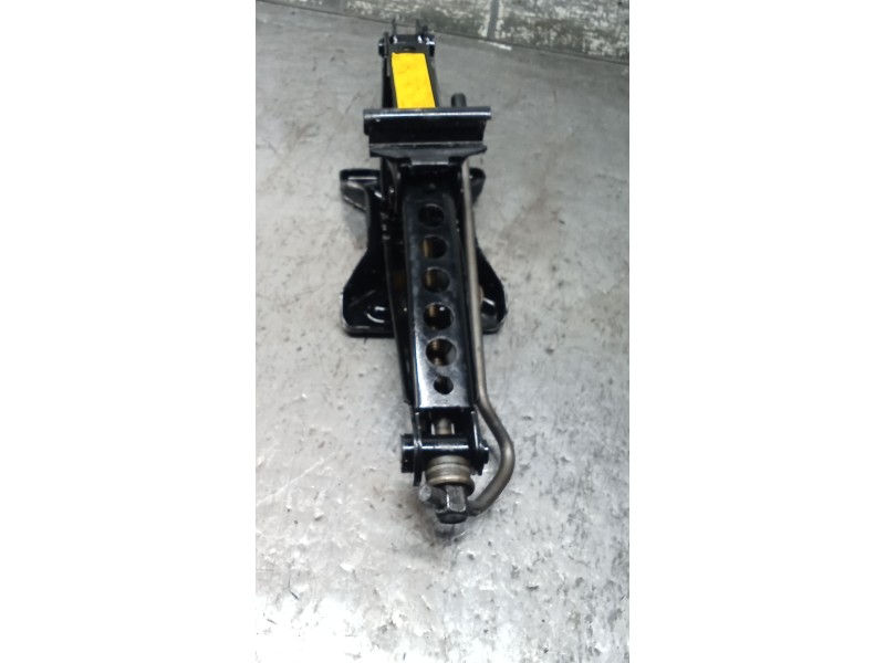 Recambio de gato para ford mondeo iii (b5y) 1.8 16v referencia OEM IAM 1S7A17080AD  01