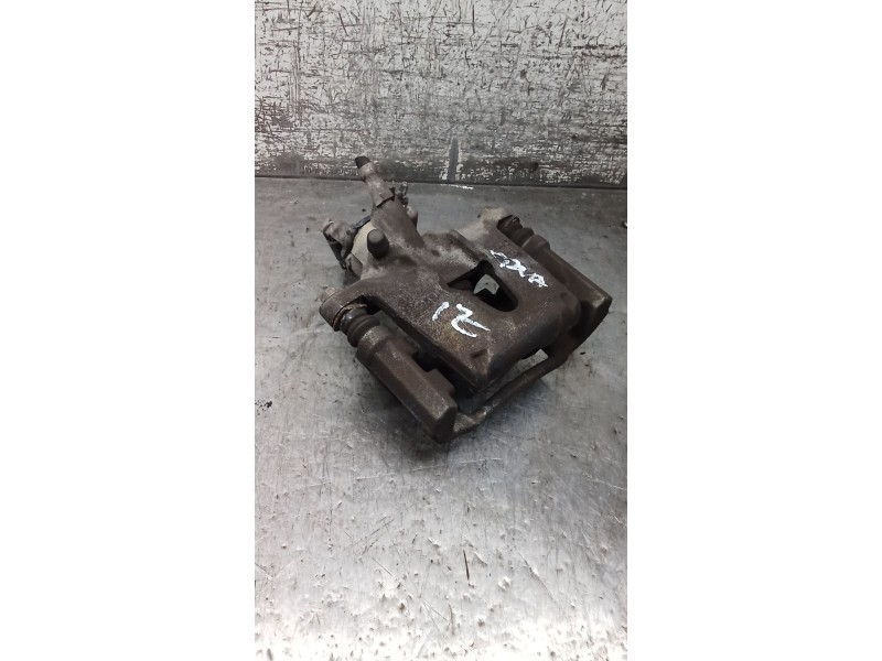 Recambio de pinza freno trasera izquierda para ford mondeo iii (b5y) 1.8 16v referencia OEM IAM   01