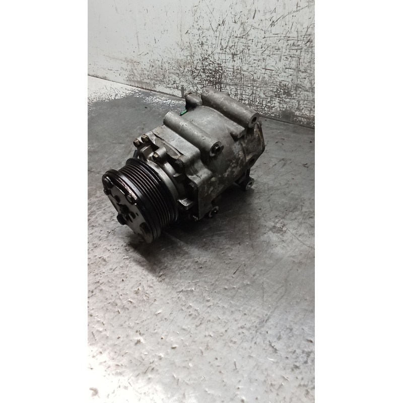 Recambio de compresor aire acondicionado para ford mondeo iii (b5y) 1.8 16v referencia OEM IAM HCCYS4HAA  01