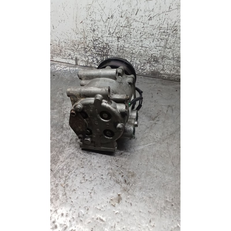 Recambio de compresor aire acondicionado para ford mondeo iii (b5y) 1.8 16v referencia OEM IAM HCCYS4HAA  01