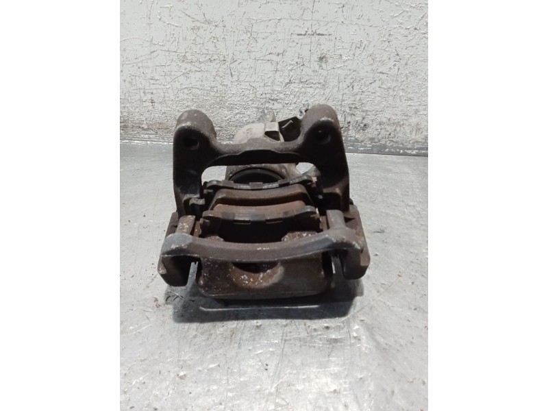 Recambio de pinza freno trasera derecha para skoda suberb (3t4) ambition referencia OEM IAM   08