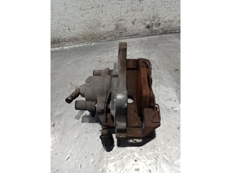Recambio de pinza freno delantera izquierda para skoda suberb (3t4) ambition referencia OEM IAM   08