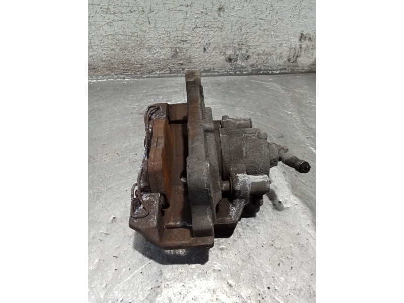 Recambio de pinza freno delantera derecha para skoda suberb (3t4) ambition referencia OEM IAM   08