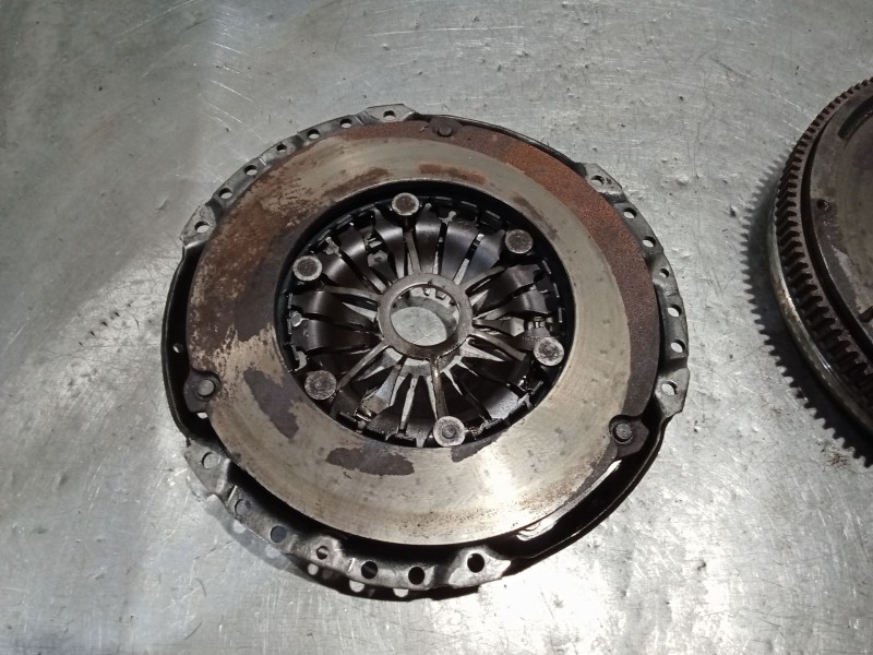 Recambio de kit embrague para skoda suberb (3t4) ambition referencia OEM IAM 324035510  08