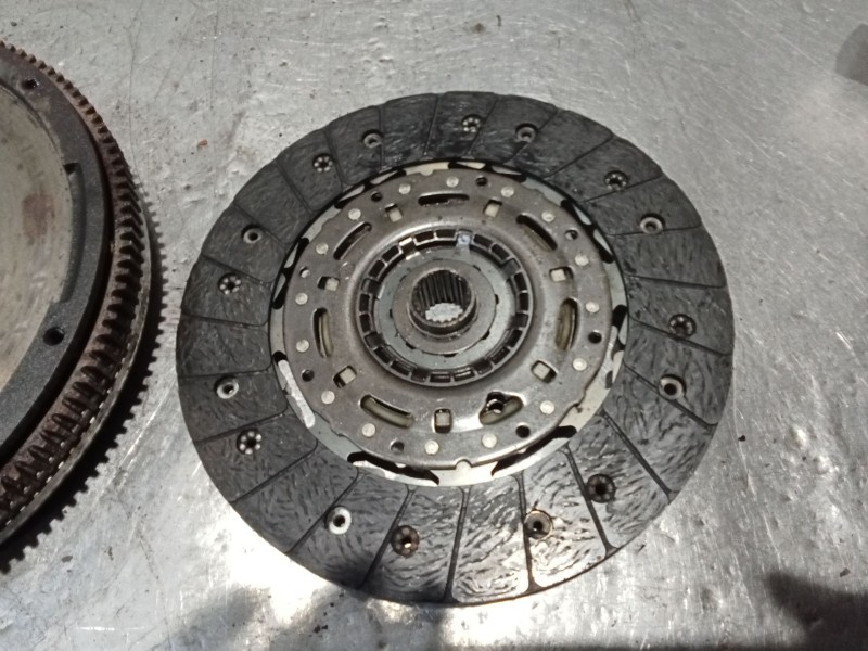 Recambio de kit embrague para skoda suberb (3t4) ambition referencia OEM IAM 324035510  08