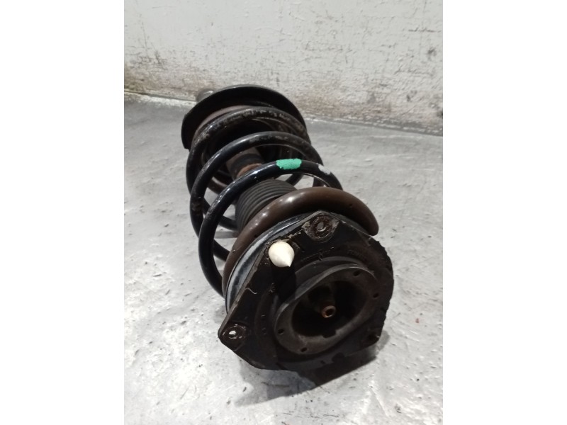 Recambio de amortiguador delantero derecho para renault scénic ii (jm0/1_) 1.9 dci (jm0g, jm12, jm1g, jm2c) referencia OEM IAM  