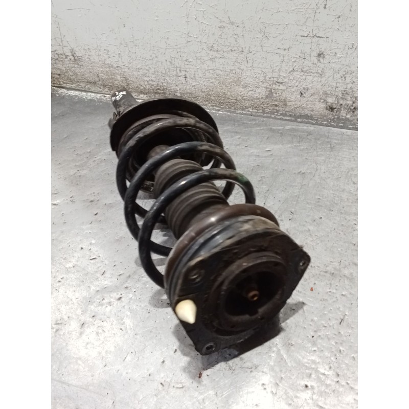 Recambio de amortiguador delantero izquierdo para renault scénic ii (jm0/1_) 1.9 dci (jm0g, jm12, jm1g, jm2c) referencia OEM IAM