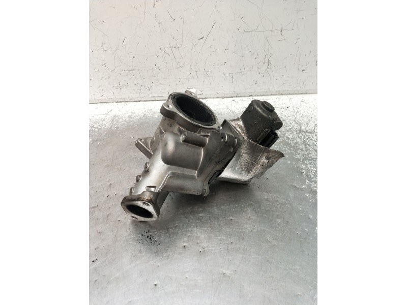 Recambio de valvula egr para skoda suberb (3t4) ambition referencia OEM IAM 03G129637A  08