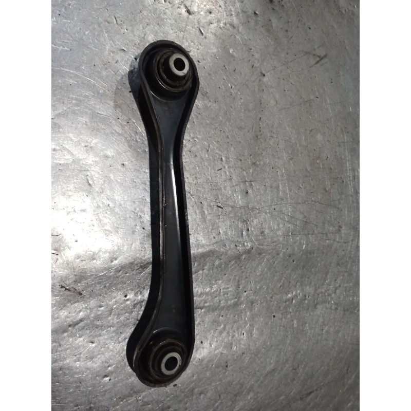 Recambio de brazo suspension inferior trasero izquierdo para skoda suberb (3t4) ambition referencia OEM IAM IKO501529F  08