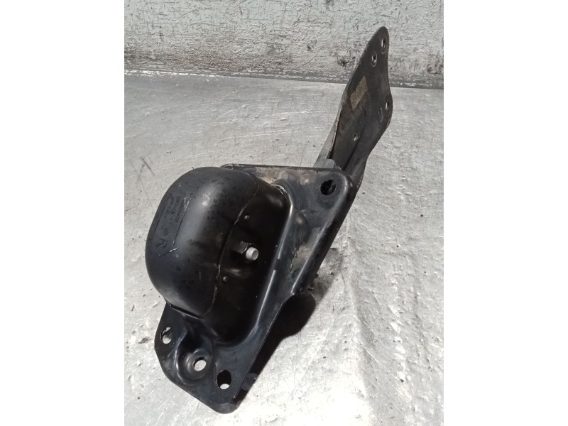 Recambio de brazo suspension superior trasero derecho para skoda suberb (3t4) ambition referencia OEM IAM   08