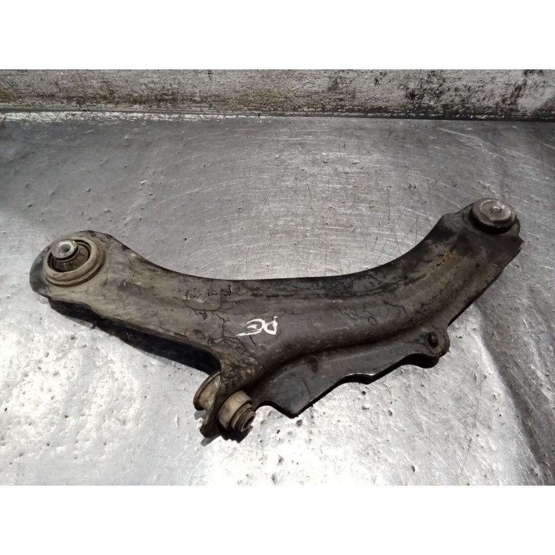 Recambio de brazo suspension inferior delantero derecho para renault scénic ii (jm0/1_) 1.9 dci (jm0g, jm12, jm1g, jm2c) referen