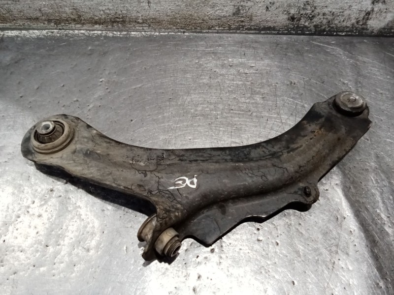 Recambio de brazo suspension inferior delantero derecho para renault scénic ii (jm0/1_) 1.9 dci (jm0g, jm12, jm1g, jm2c) referen