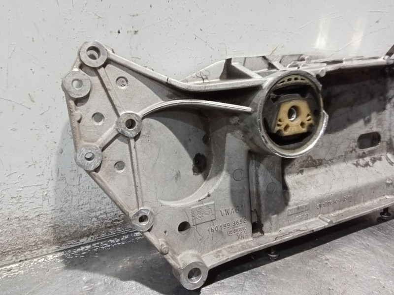Recambio de puente delantero para skoda suberb (3t4) ambition referencia OEM IAM 1k0199369g 08 CUNA