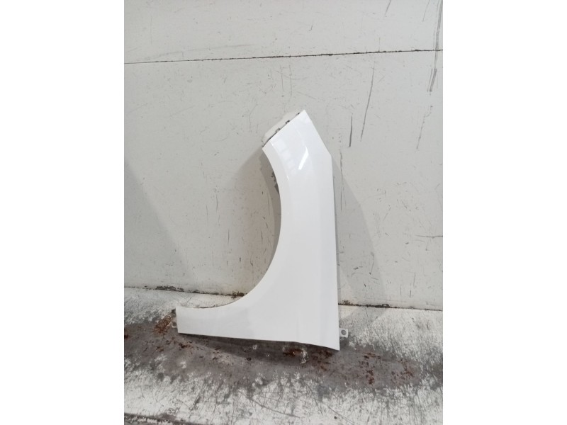 Recambio de aleta delantera derecha para ford focus turn. business referencia OEM IAM  5P 17