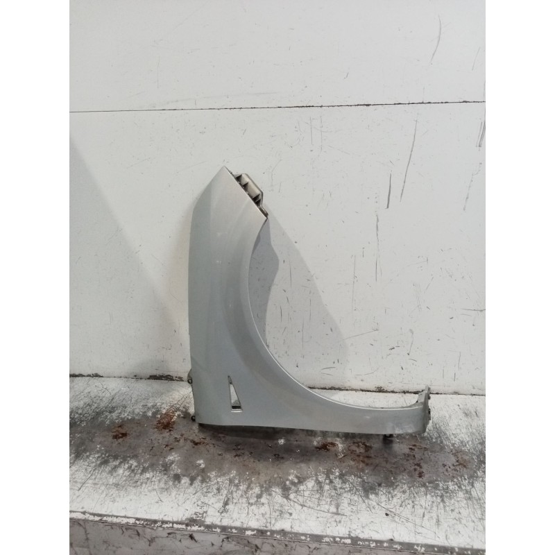 Recambio de aleta delantera derecha para renault scénic ii (jm0/1_) 1.9 dci (jm0g, jm12, jm1g, jm2c) referencia OEM IAM  5P 04